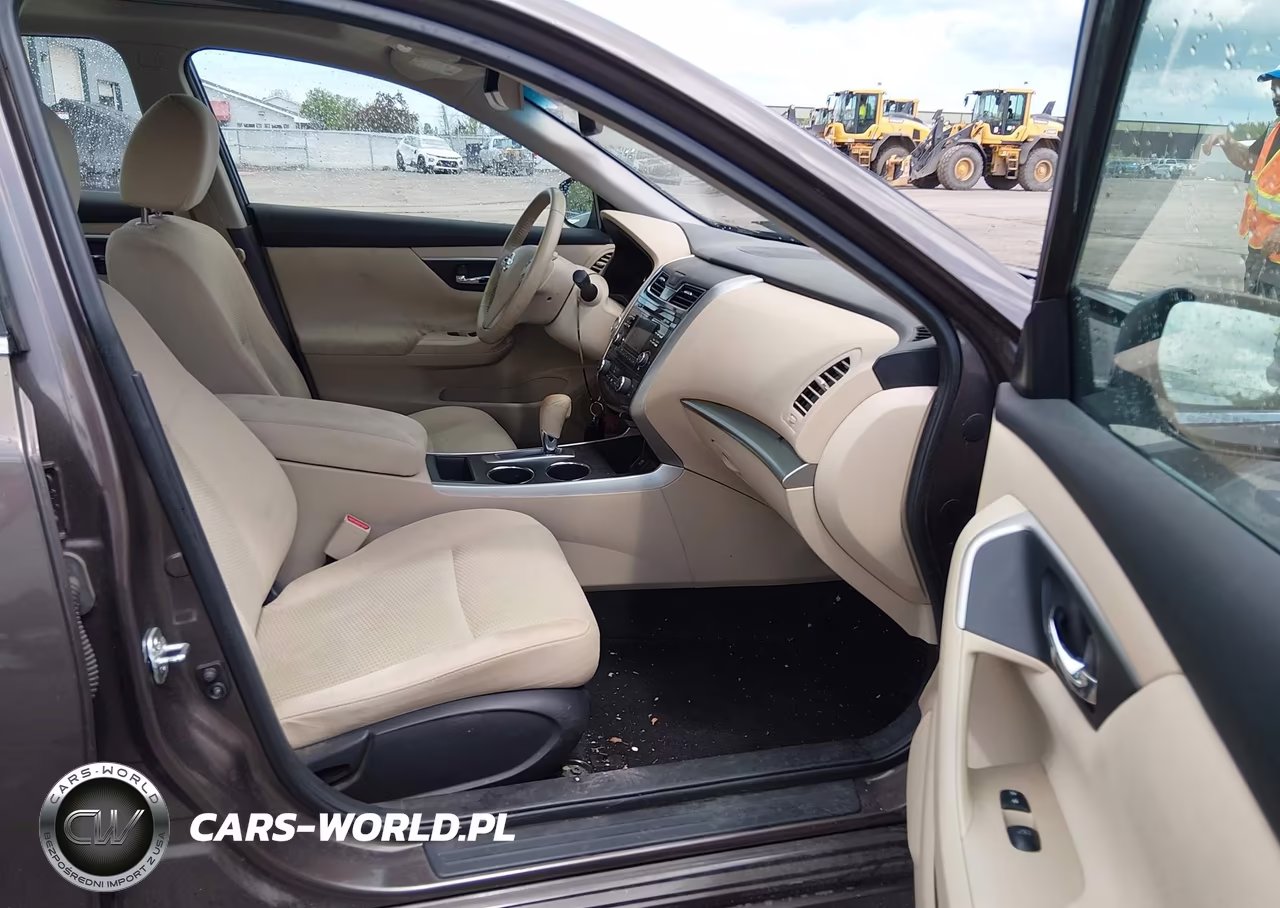 2015 Nissan Altima 2.5 Sv VIN:1N4AL3AP4FC157682 - 5