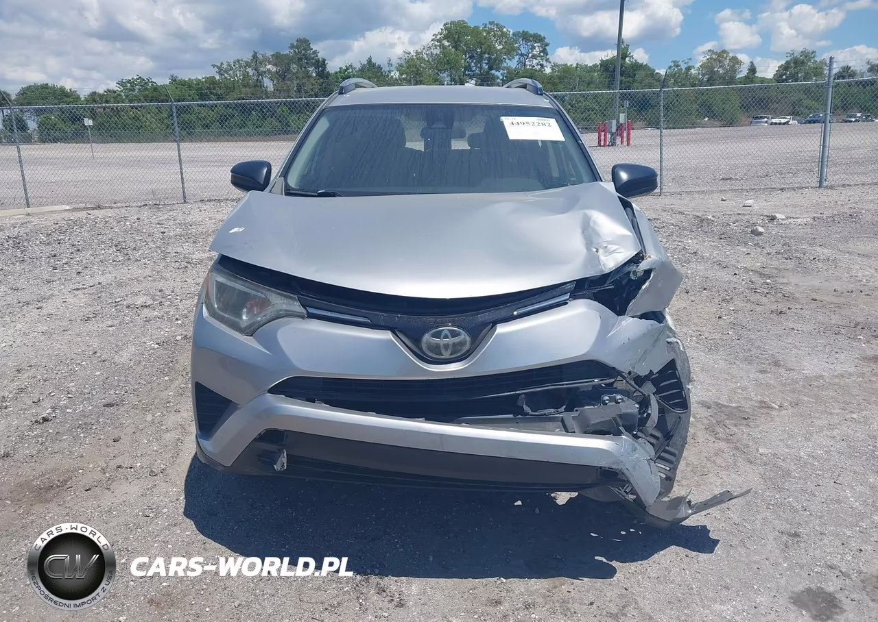 2018 Toyota Rav4 Le VIN:JTMZFREVXJJ201995 - 12