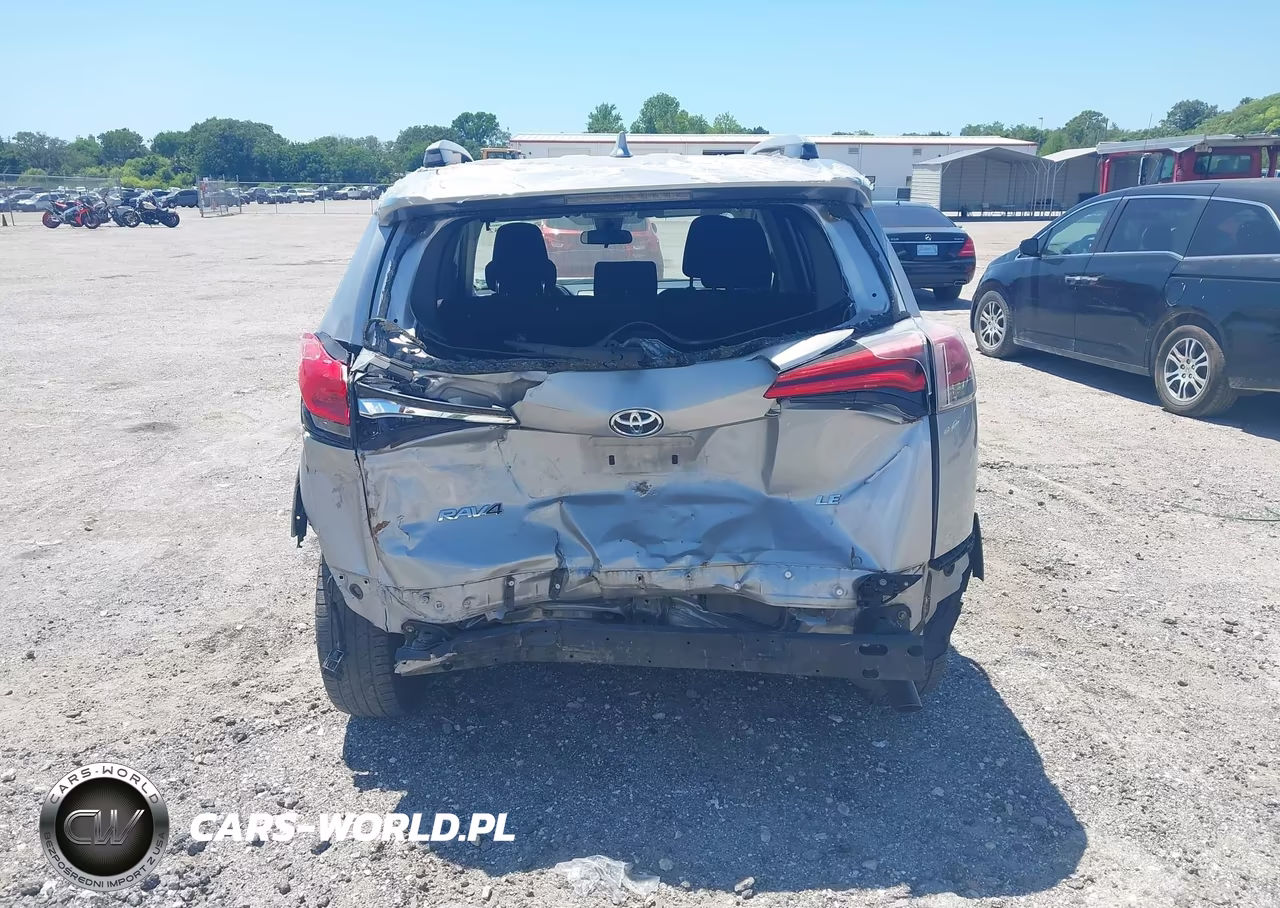 2018 Toyota Rav4 Le VIN:JTMZFREVXJJ201995 - 16
