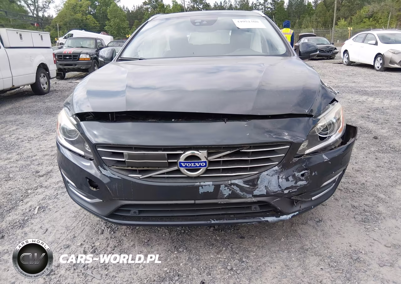 2015 Volvo V60 T5 Platinum VIN:YV140MEM6F1220602 - 12