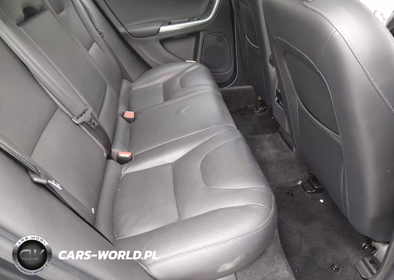 2015 Volvo V60 T5 Platinum VIN:YV140MEM6F1220602 - 8