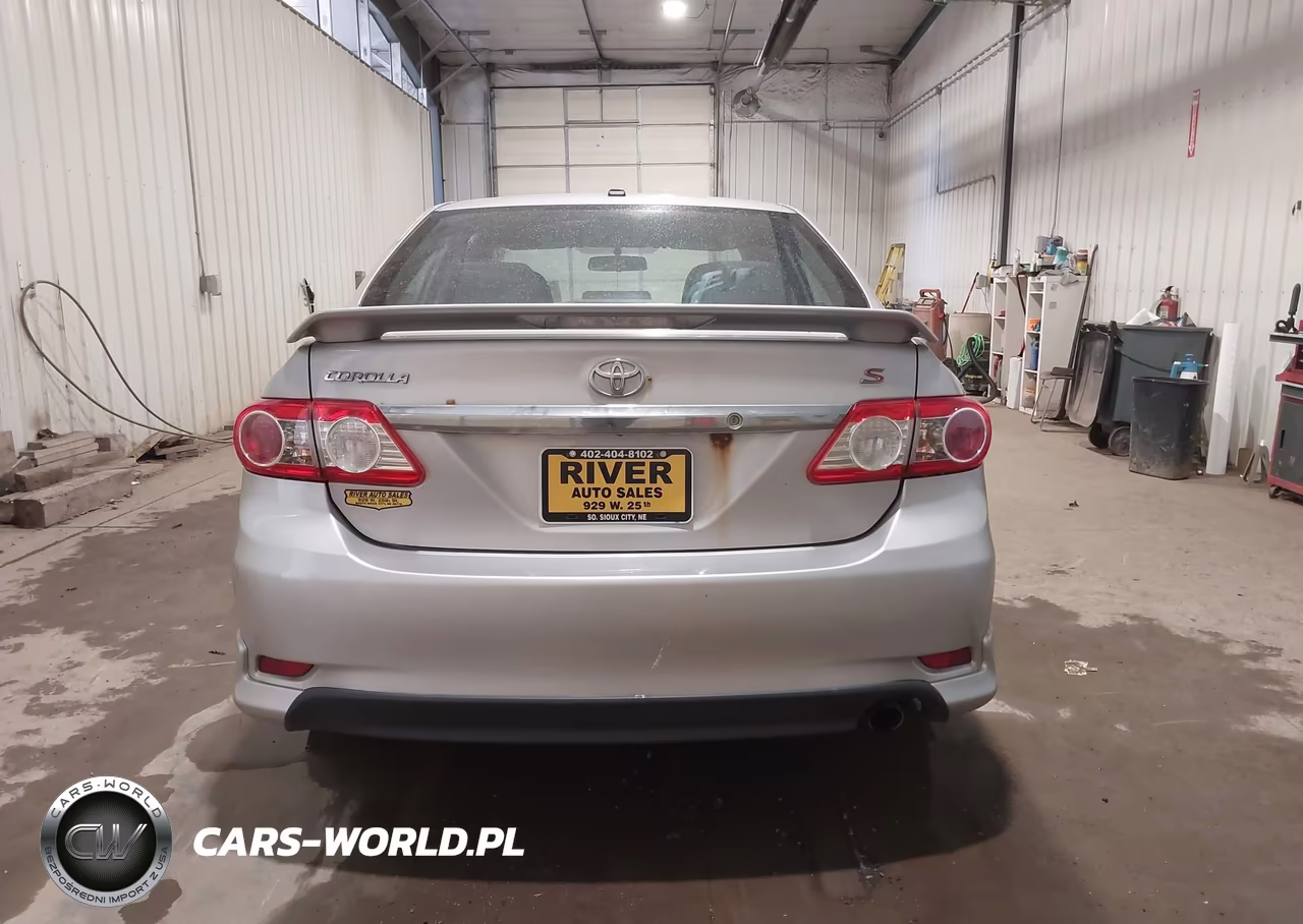 2011 Toyota Corolla S VIN:2T1BU4EE2BC684454 - 17