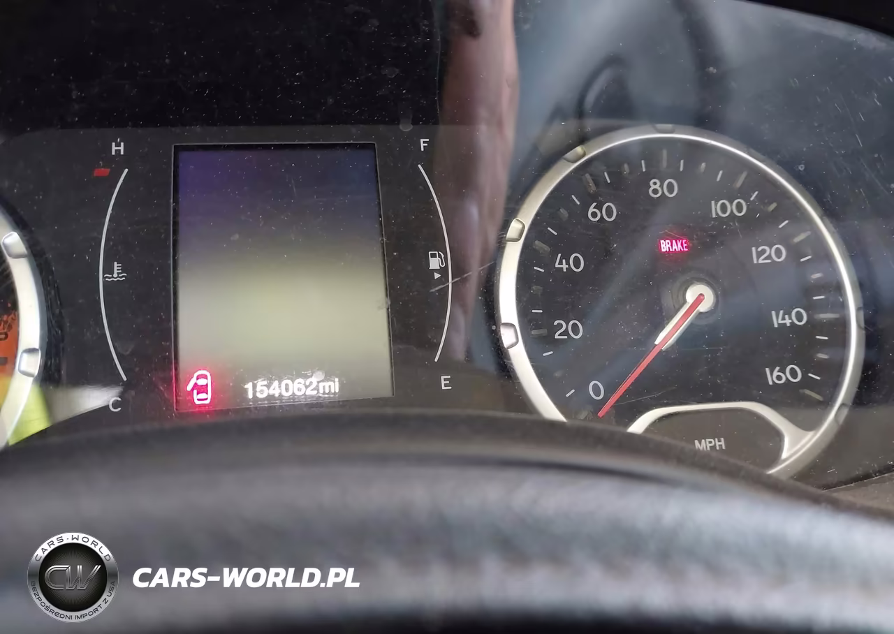 2015 Jeep Renegade Latitude VIN:ZACCJABT7FPC35425 - 15