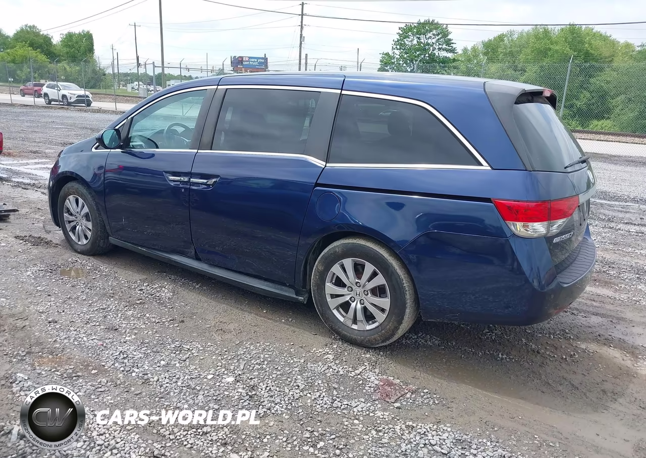 2016 Honda Odyssey Ex-L VIN:5FNRL5H60GB124155 - 3