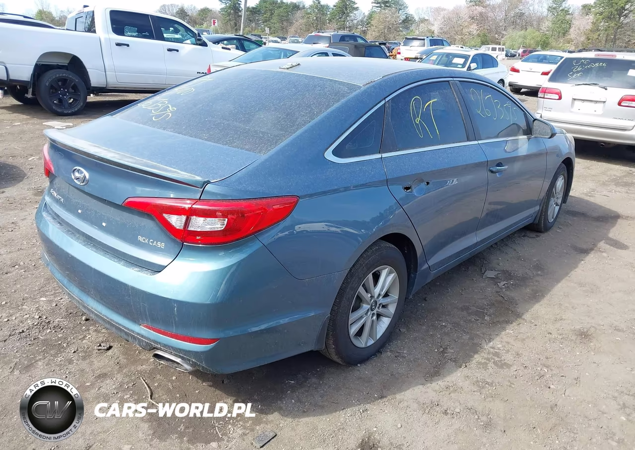 2015 Hyundai Sonata Se VIN:5NPE24AF8FH101096 - 4
