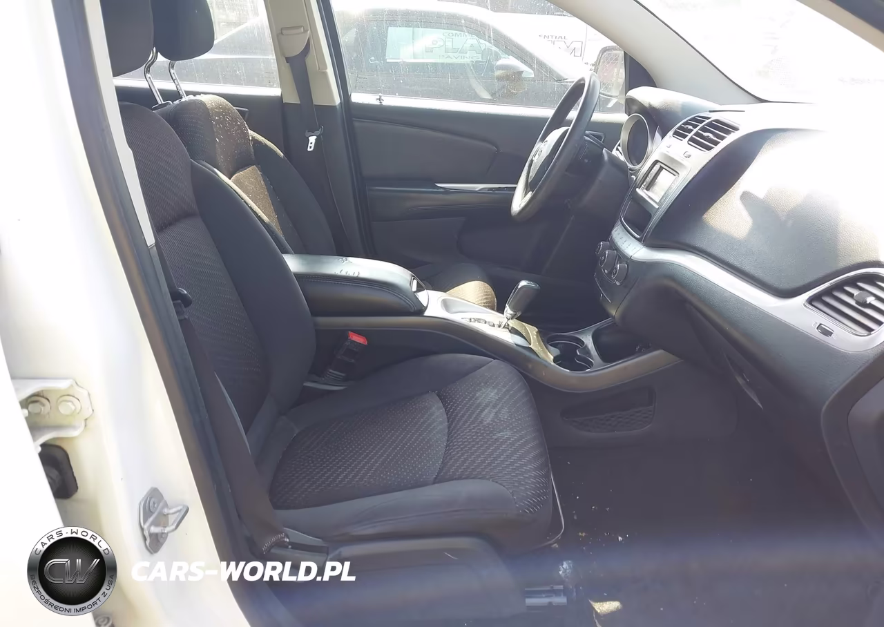 2015 Dodge Journey American Value Pkg VIN:3C4PDCAB8FT595776 - 5