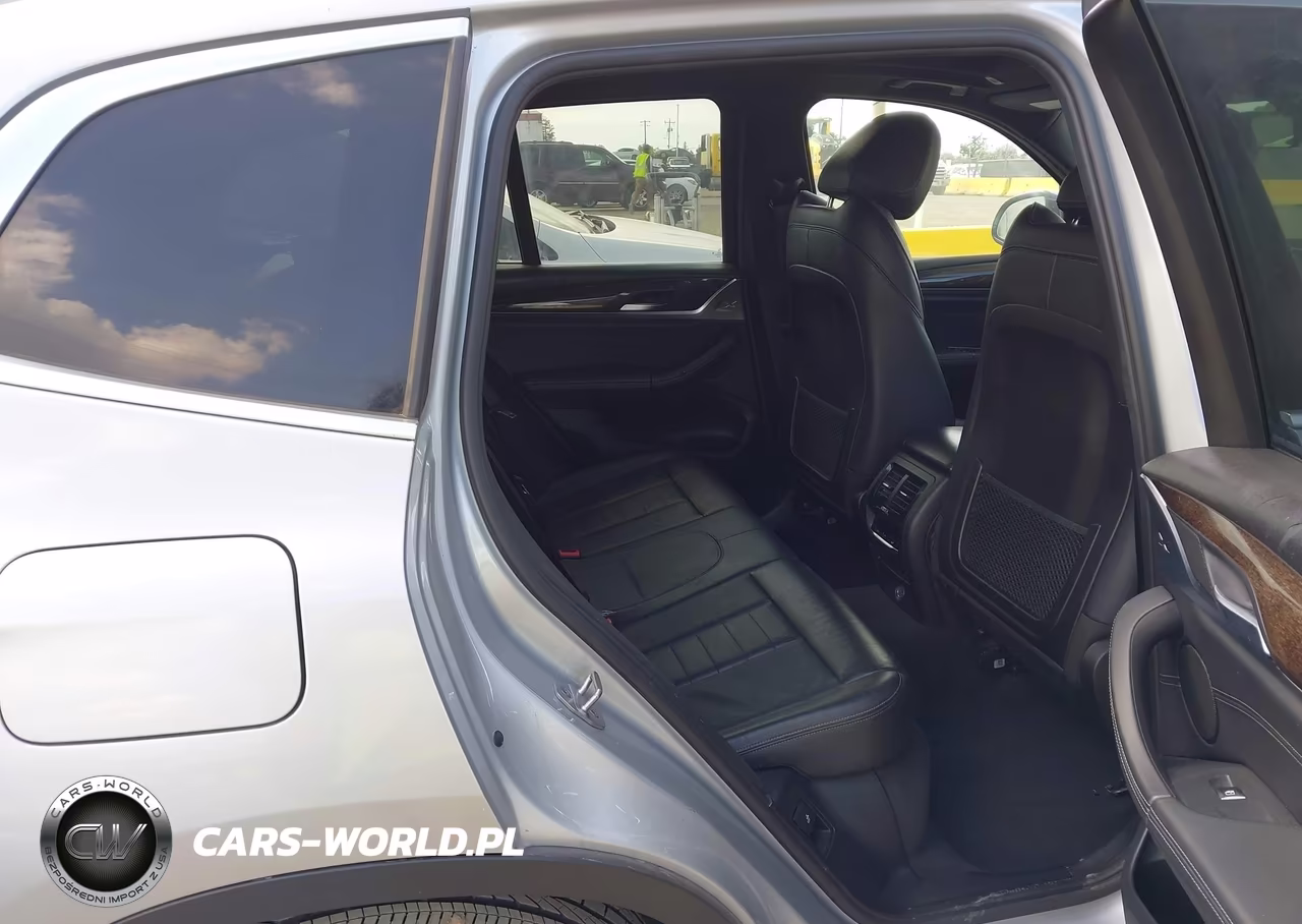 2018 BMW X3 xDrive30I VIN:5UXTR9C50JLD69182 - 8