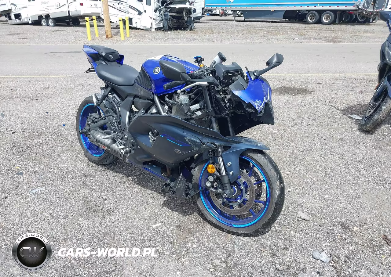 2023 Yamaha Yzfr7 – zdjęcie 1 z 13