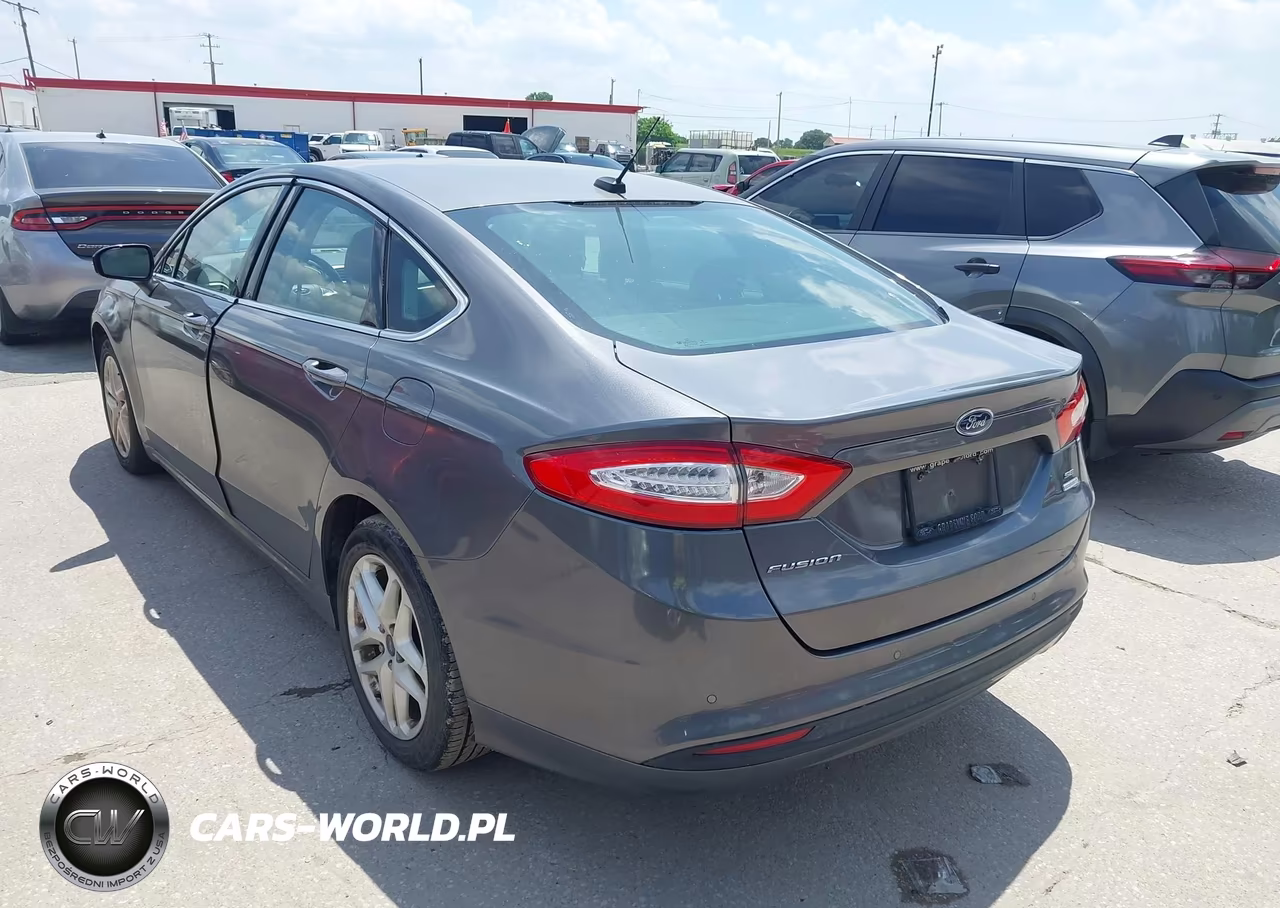 2014 Ford Fusion Se VIN:3FA6P0HDXER315446 - 3