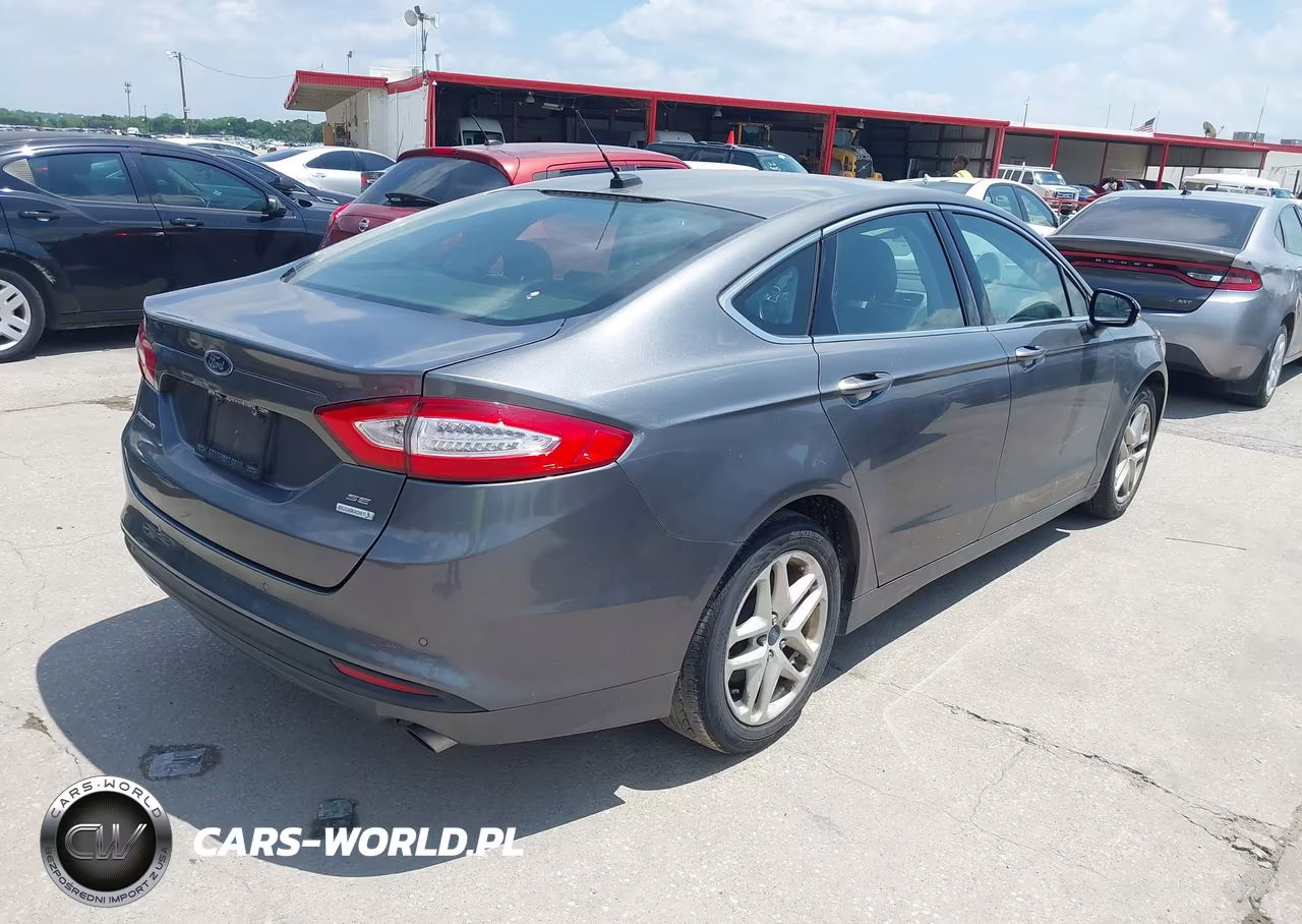 2014 Ford Fusion Se VIN:3FA6P0HDXER315446 - 4