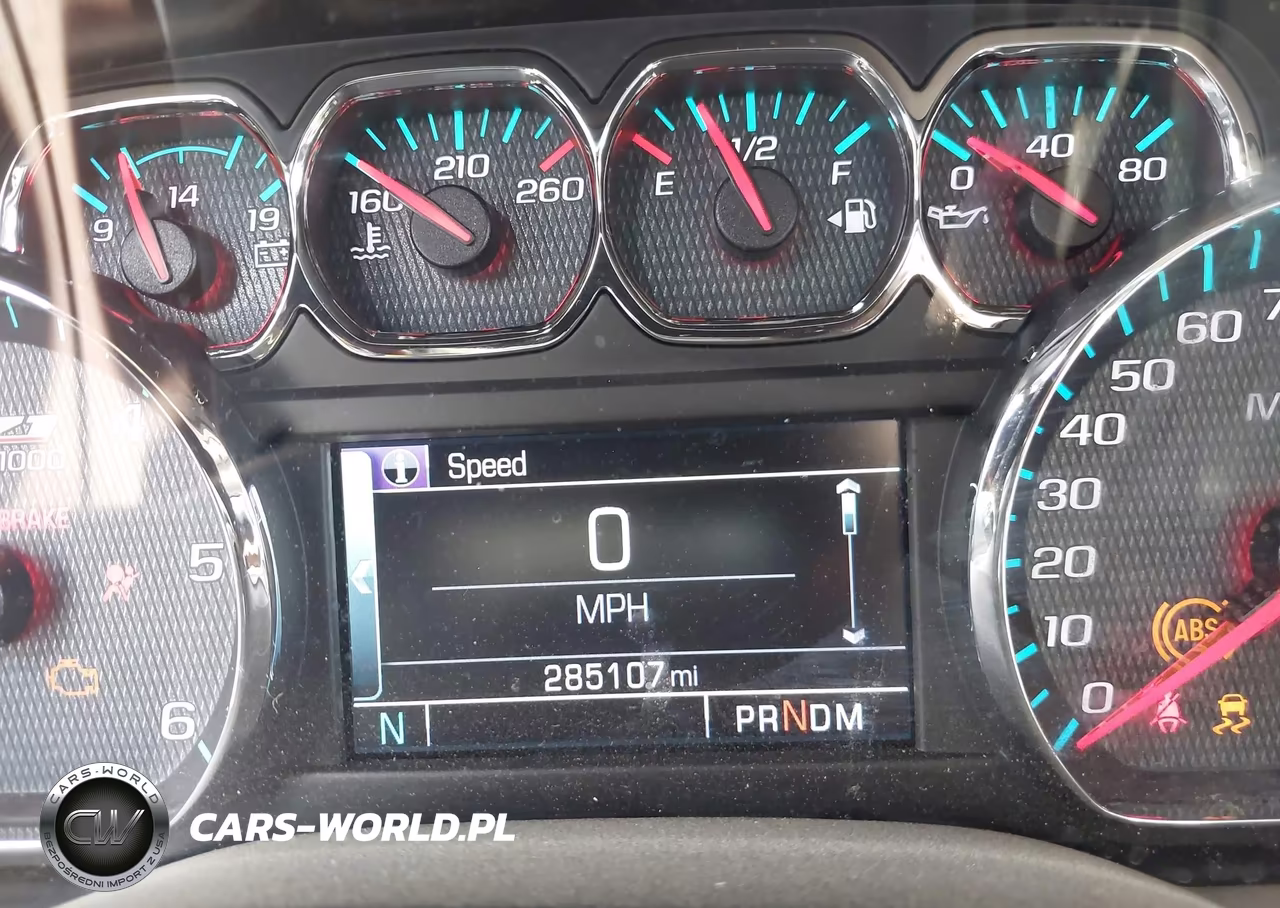 2015 Chevrolet Suburban 1500 Lt VIN:1GNSKJKC9FR730274 - 15