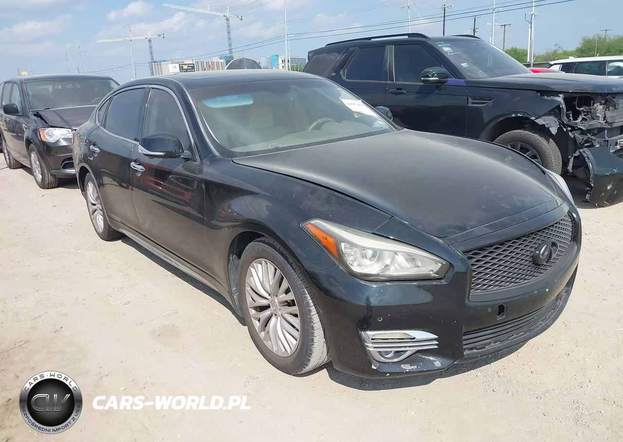 2016 Infiniti Q70L 3.7