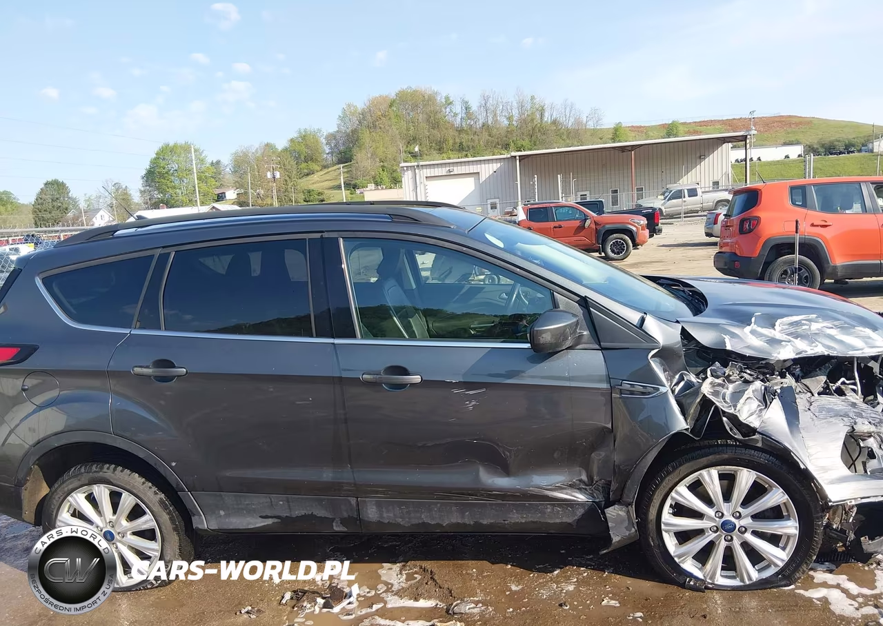 2019 Ford Escape Sel VIN:1FMCU9HD3KUB23540 - 13