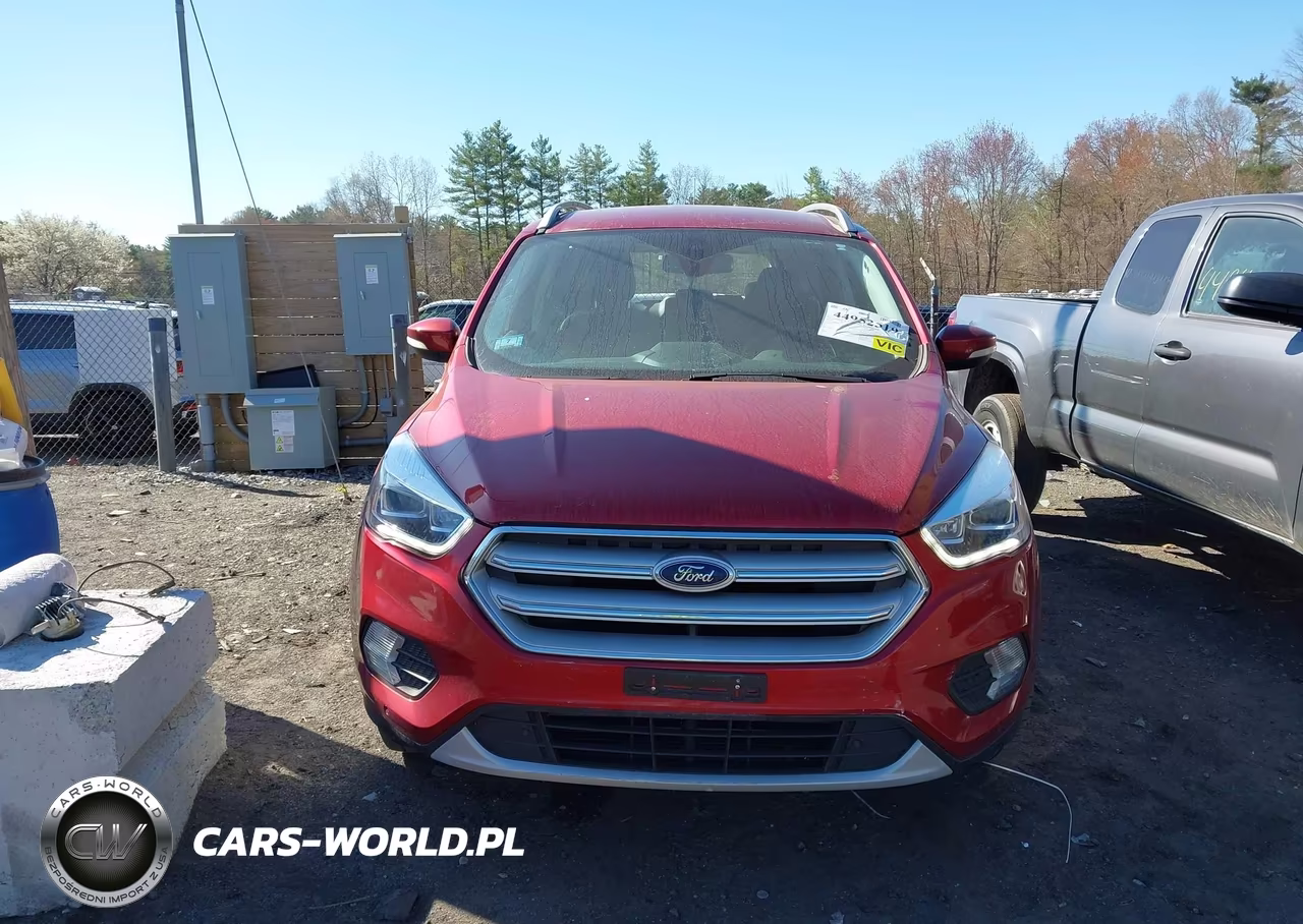 2019 Ford Escape Titanium VIN:1FMCU0J93KUB14922 - 11