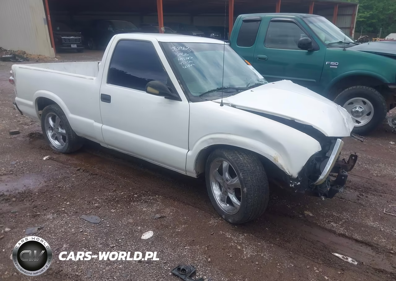 1998 Chevrolet S-10 Fleetside VIN:1GCCS14X3W8242179 - 1