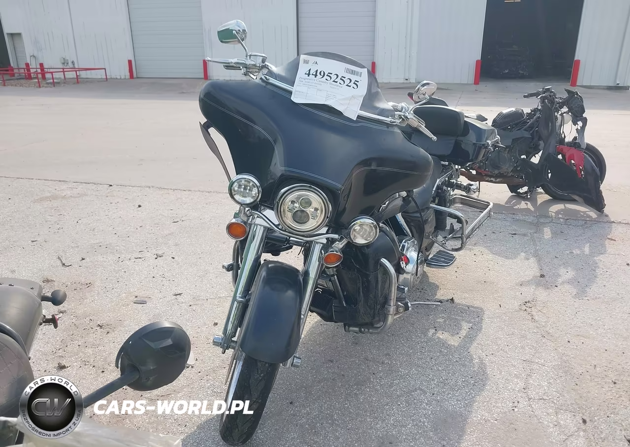 2008 Harley-Davidson Flhtcui VIN:1HD1FC4168Y671076 - 5