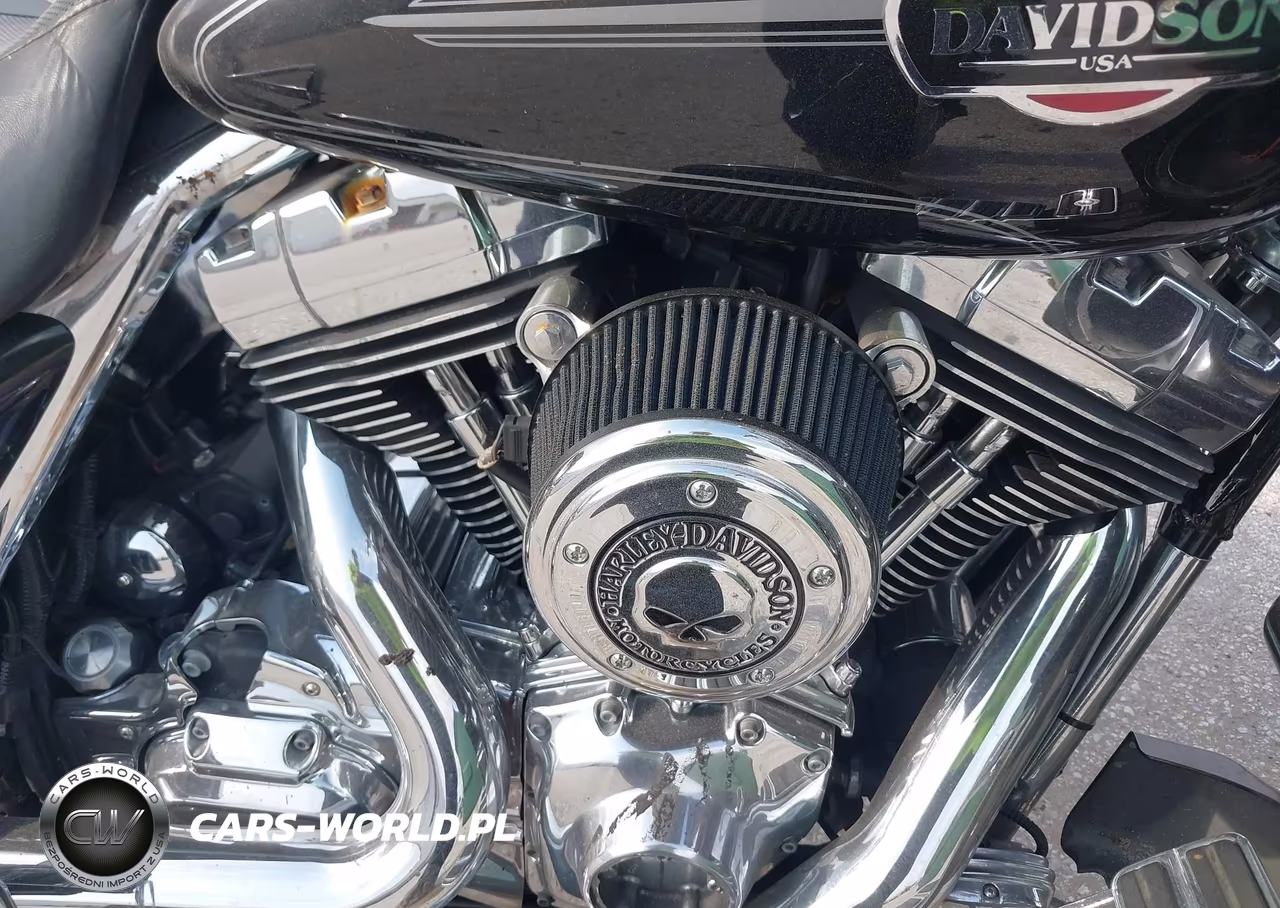 2008 Harley-Davidson Flhtcui VIN:1HD1FC4168Y671076 - 8