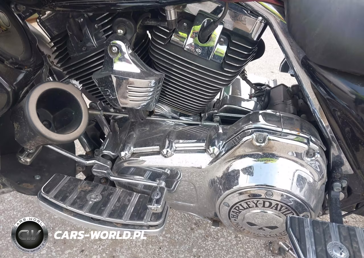2008 Harley-Davidson Flhtcui VIN:1HD1FC4168Y671076 - 9