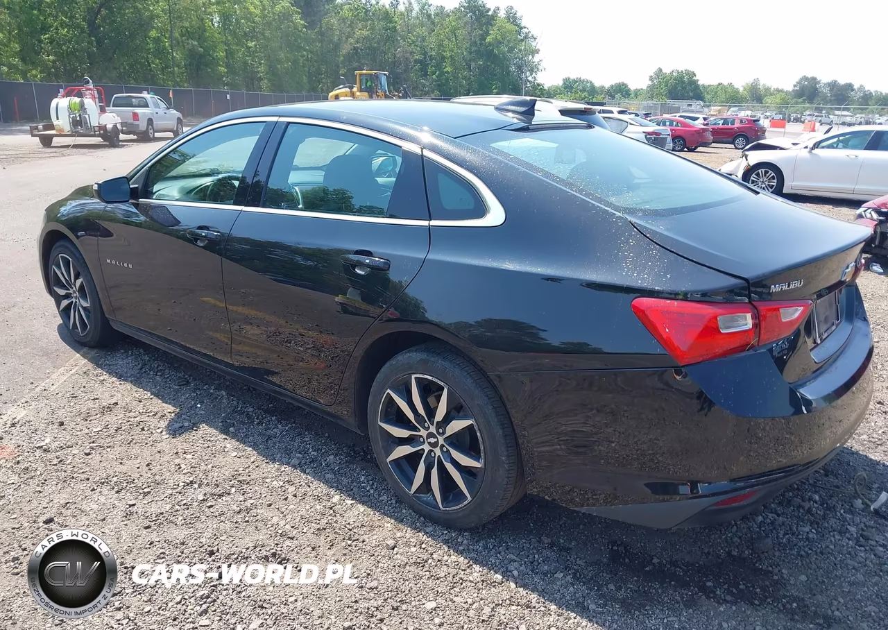 2018 Chevrolet Malibu Lt VIN:1G1ZD5ST4JF273742 - 3