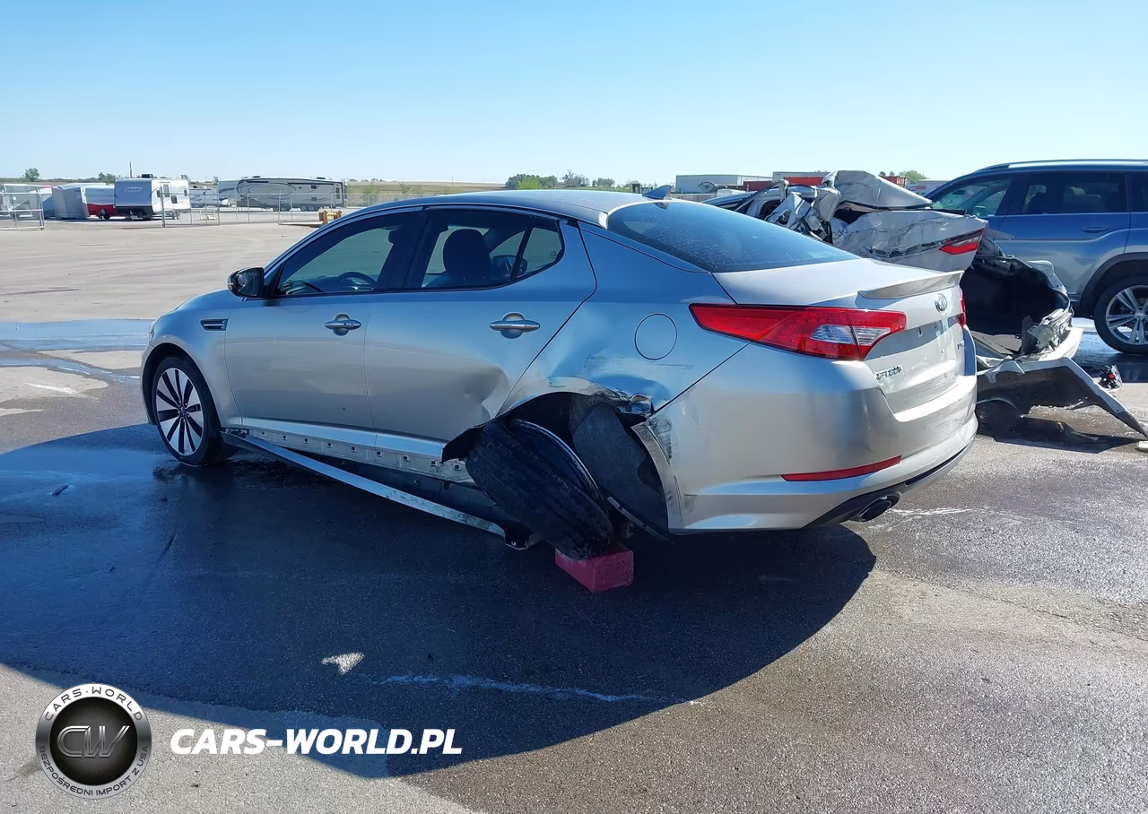 2013 Kia Optima Sx VIN:5XXGR4A6XDG105776 - 3