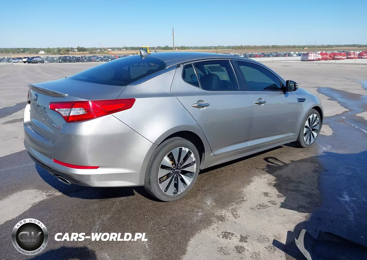 2013 Kia Optima Sx VIN:5XXGR4A6XDG105776 - 4