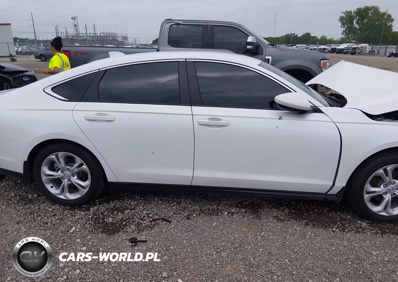 2025 Honda Accord Lx VIN:1HGCY1F28SA086693 - 14