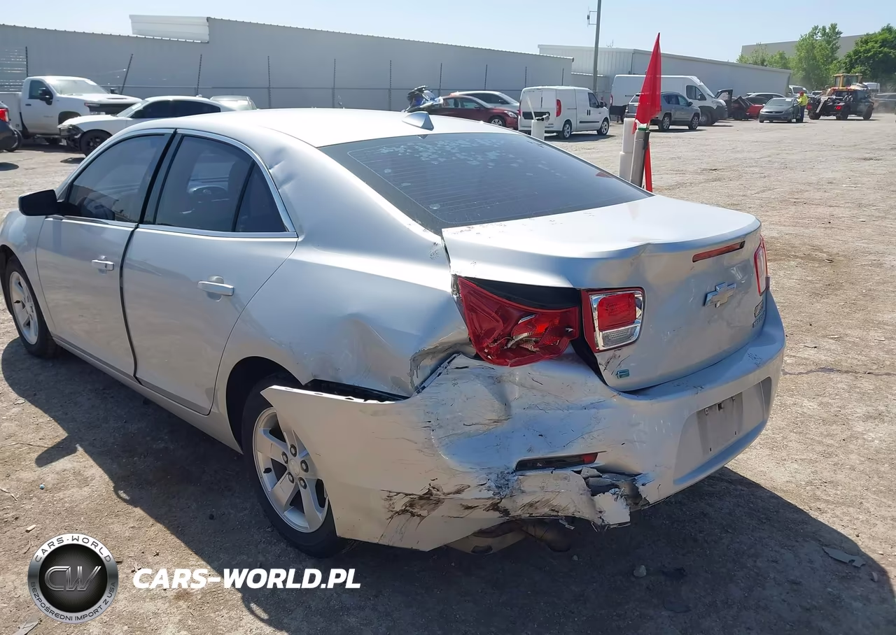 2014 Chevrolet Malibu 1Lt VIN:1G11C5SL0EF250268 - 3