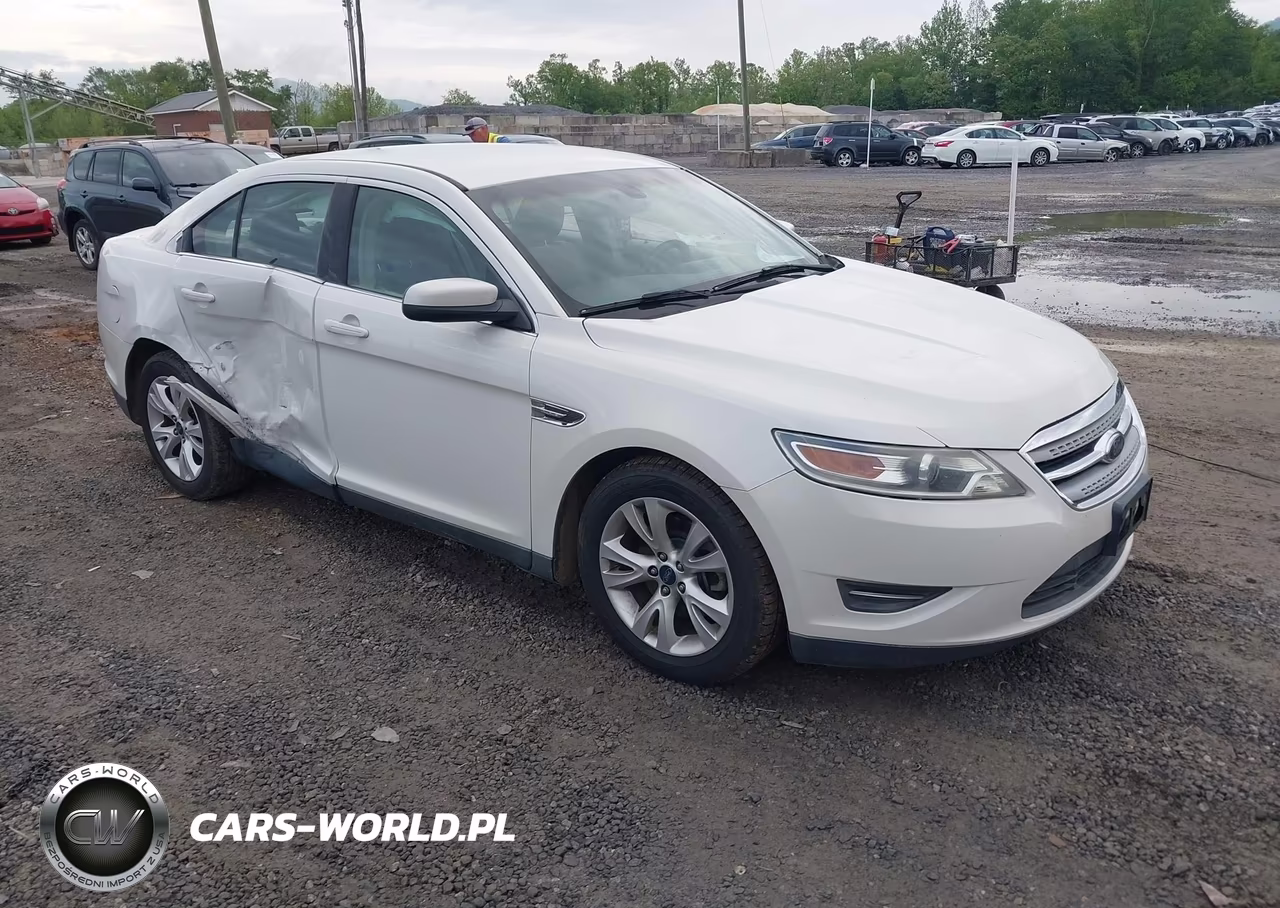 2010 Ford Taurus Sel