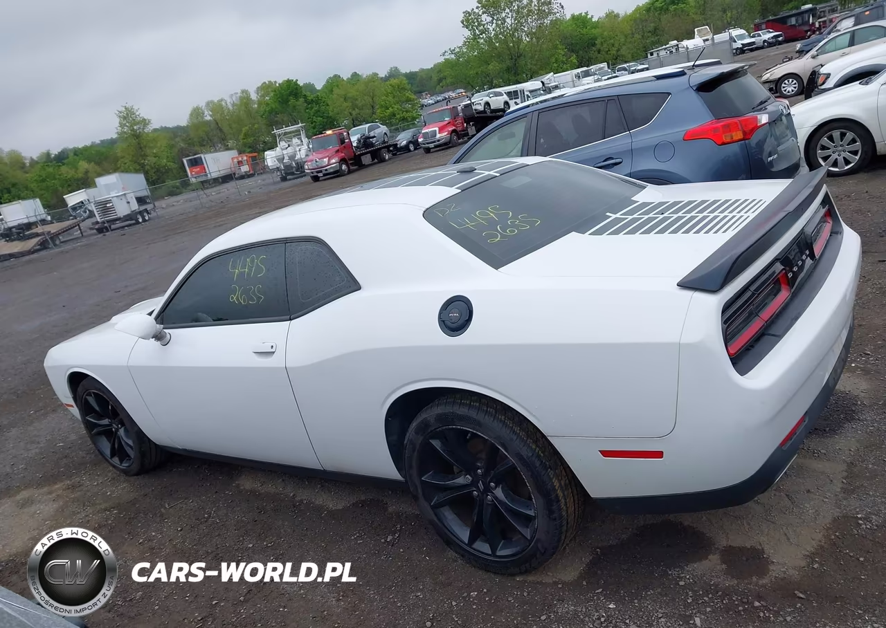 2017 Dodge Challenger Sxt VIN:2C3CDZAG3HH532369 - 13