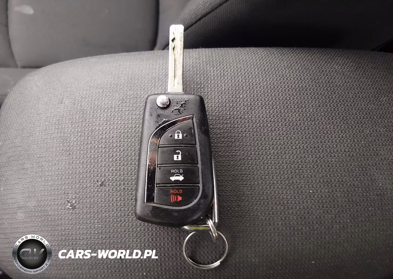 2020 Toyota Corolla Le VIN:JTDEPRAE2LJ078441 - 11