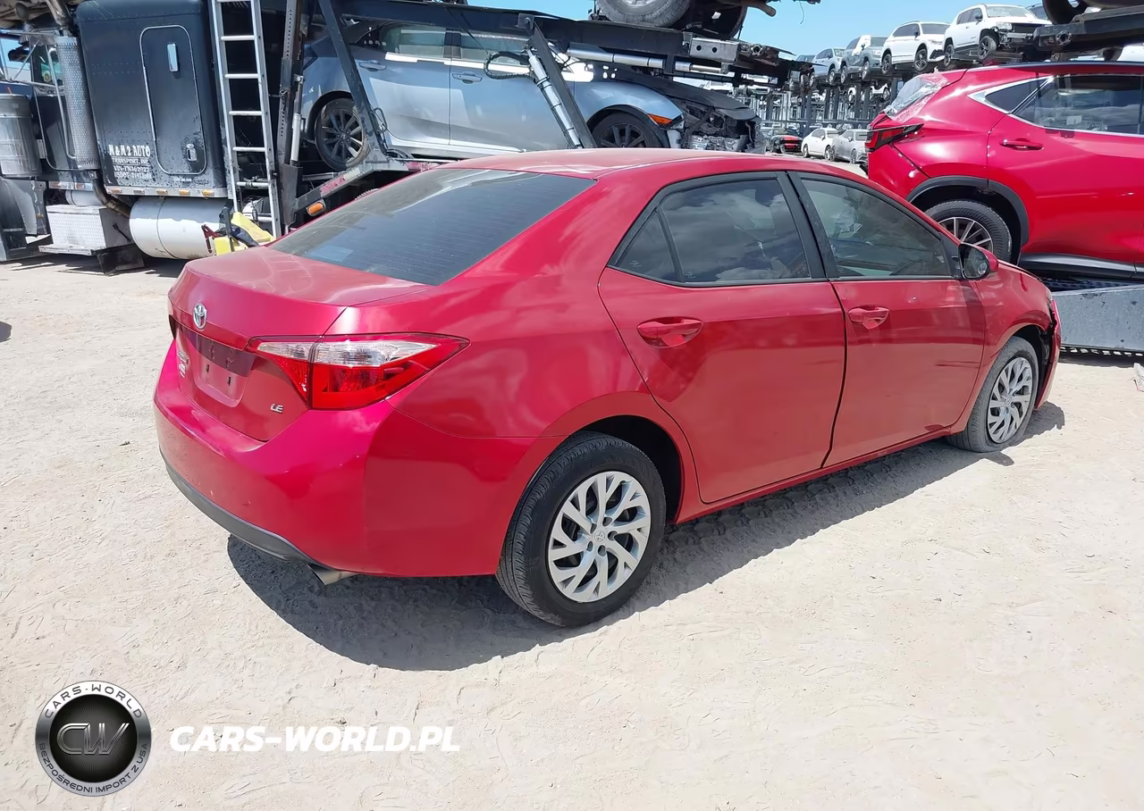 2019 Toyota Corolla Le VIN:5YFBURHE9KP934393 - 4