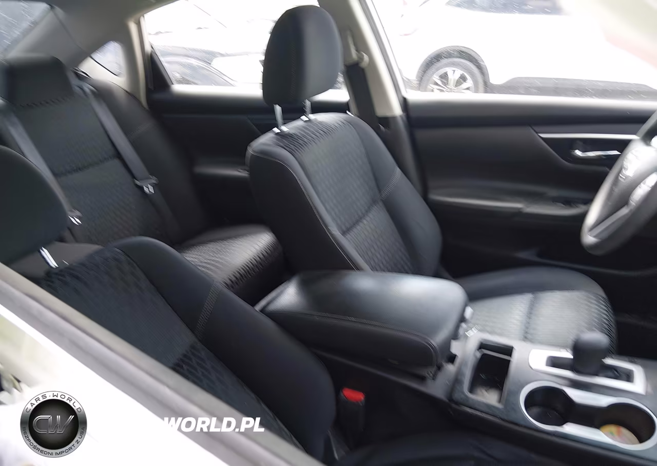 2018 Nissan Altima 2.5 S VIN:1N4AL3AP1JC476806 - 5