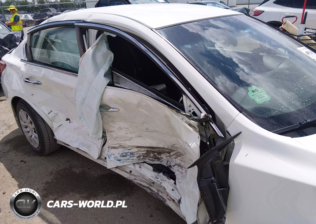2018 Nissan Altima 2.5 S VIN:1N4AL3AP1JC476806 - 6