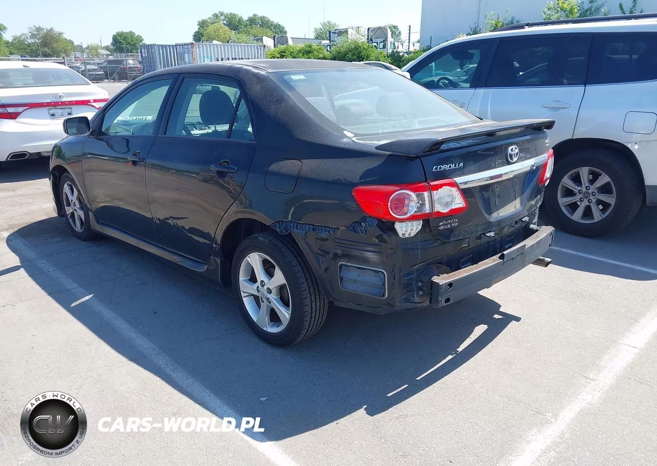 2011 Toyota Corolla S VIN:2T1BU4EEXBC650861 - 3