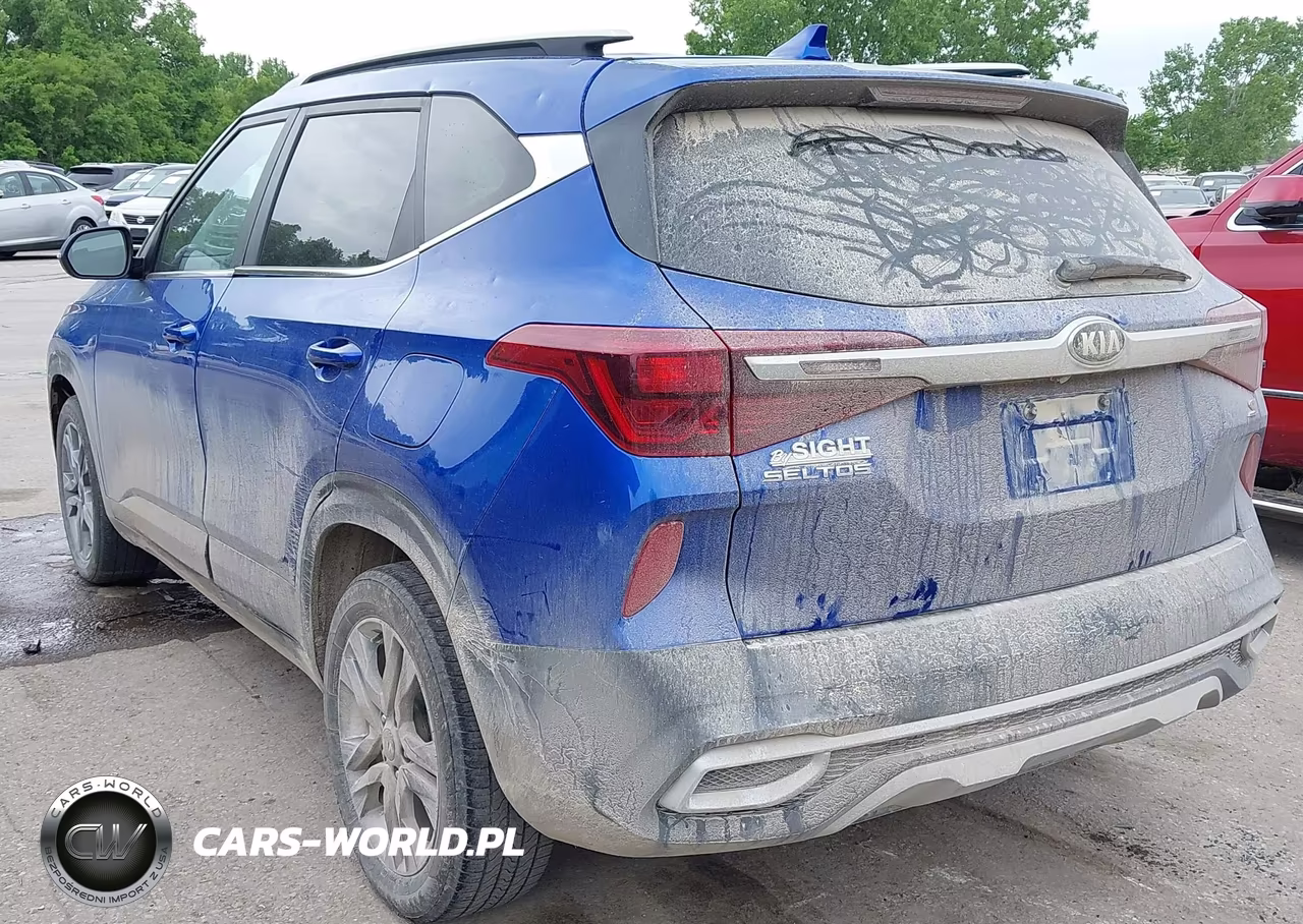 2021 Kia Seltos S VIN:KNDEU2AA0M7174757 - 3