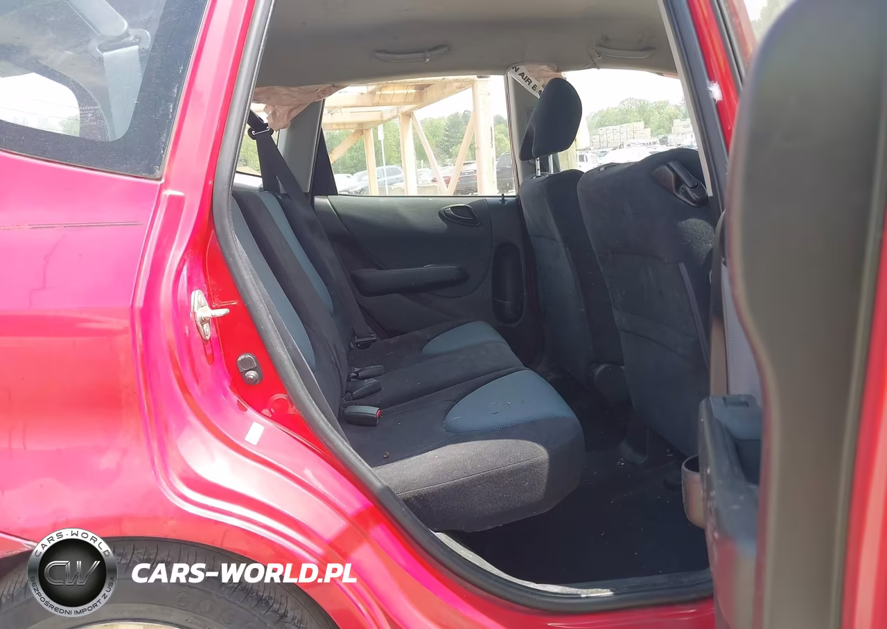 2008 Honda Fit Sport VIN:JHMGD386X8S040257 - 8