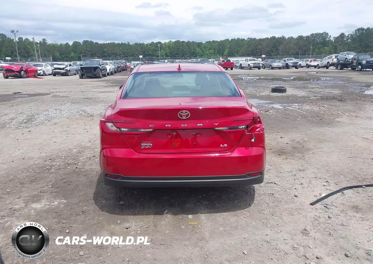2026 Toyota Camry Le VIN:4T1DAACKXTU238948 - 16