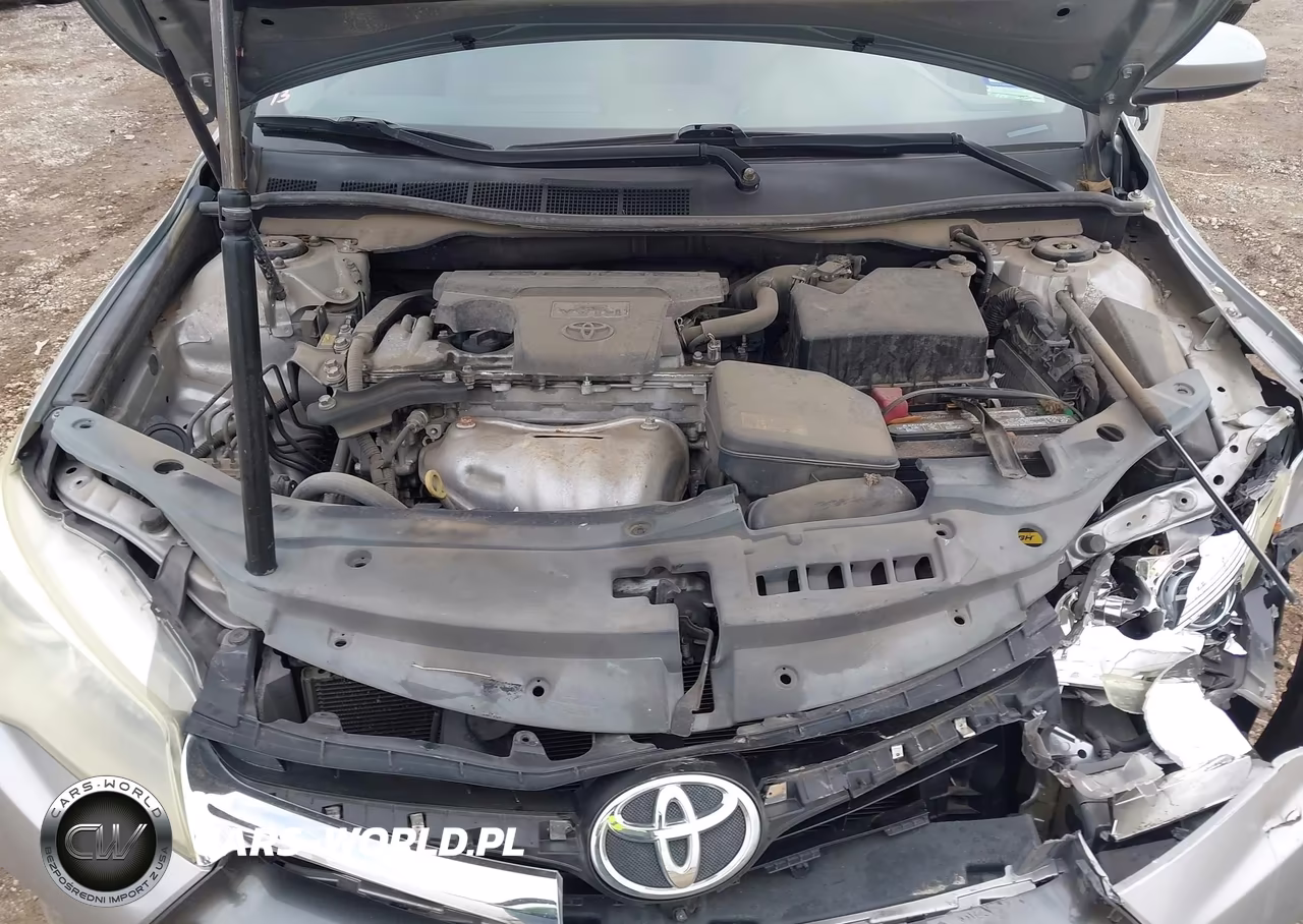 2015 Toyota Camry Le VIN:4T4BF1FK2FR479725 - 10