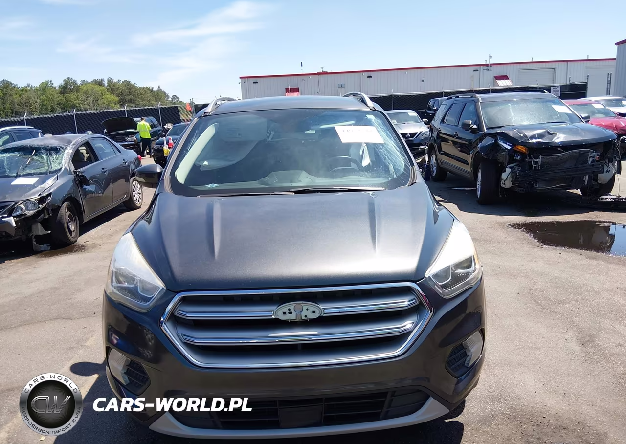 2017 Ford Escape Titanium VIN:1FMCU9J95HUF01677 - 13