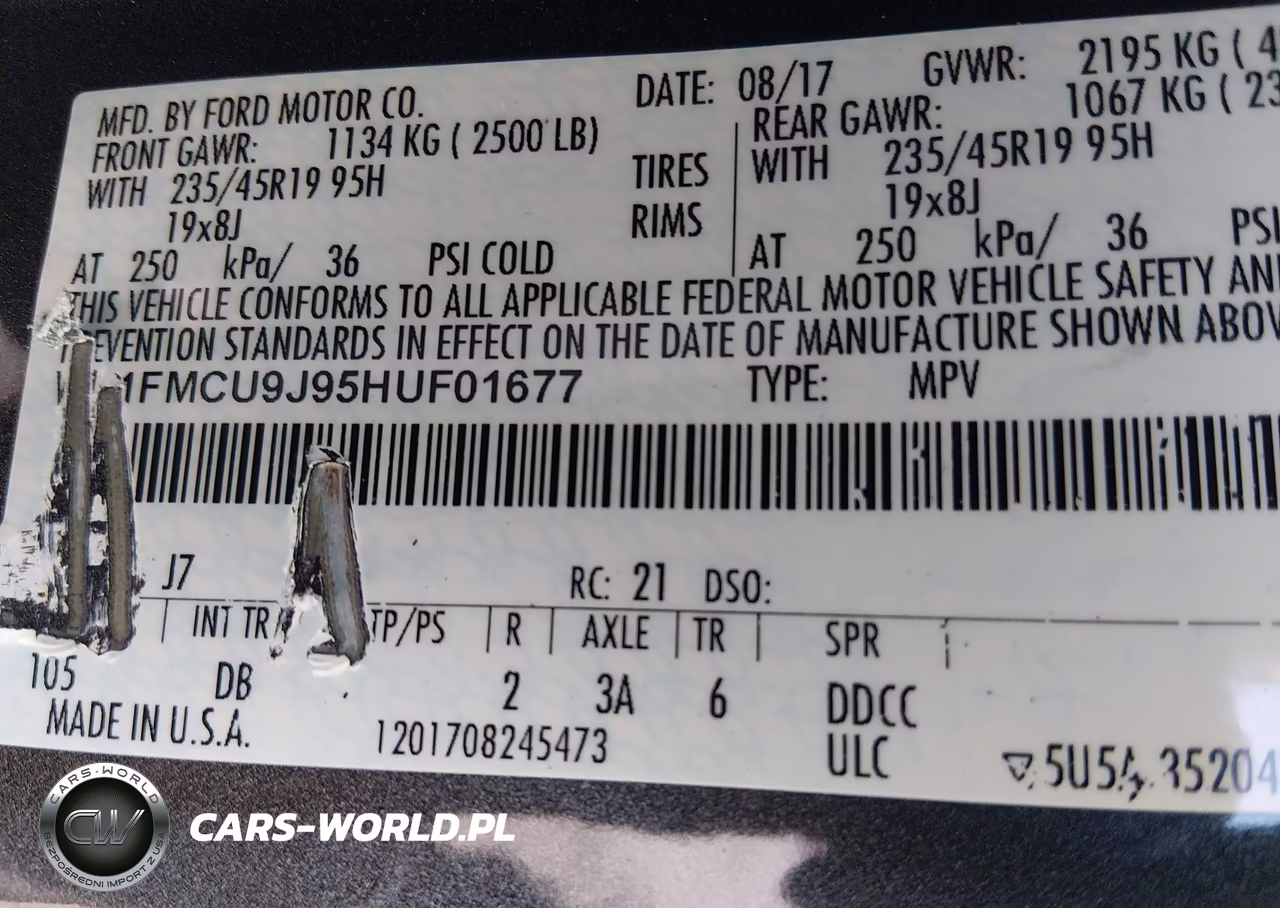 2017 Ford Escape Titanium VIN:1FMCU9J95HUF01677 - 9