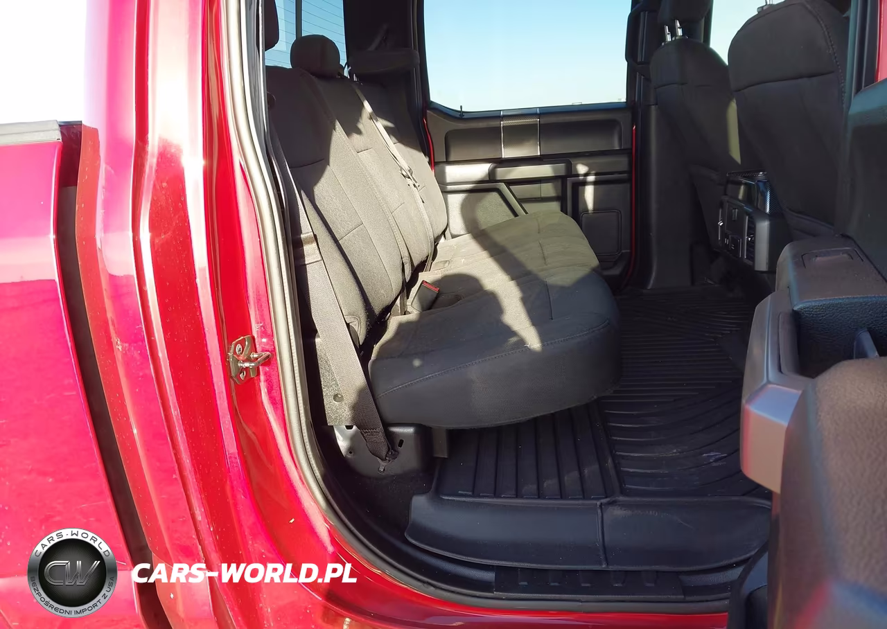 2018 Ford F-150 Xlt VIN:1FTEW1EG3JFD02784 - 8