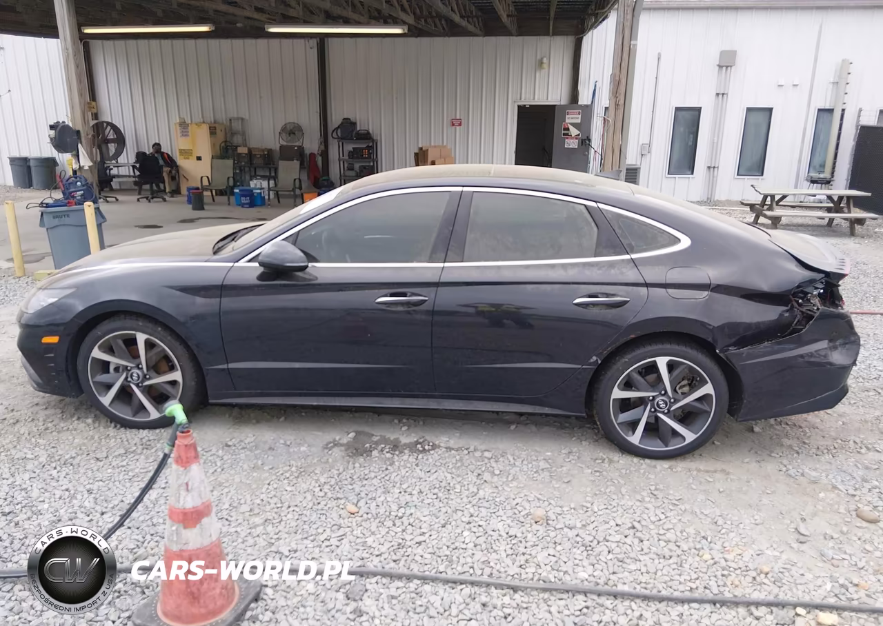 2023 Hyundai Sonata Sel Plus VIN:KMHL44J24PA322911 - 13