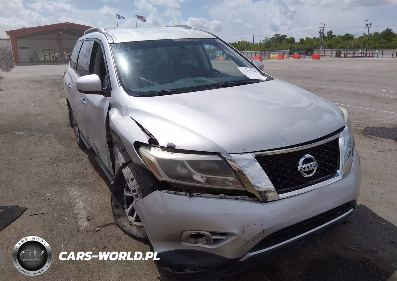 2015 Nissan Pathfinder S