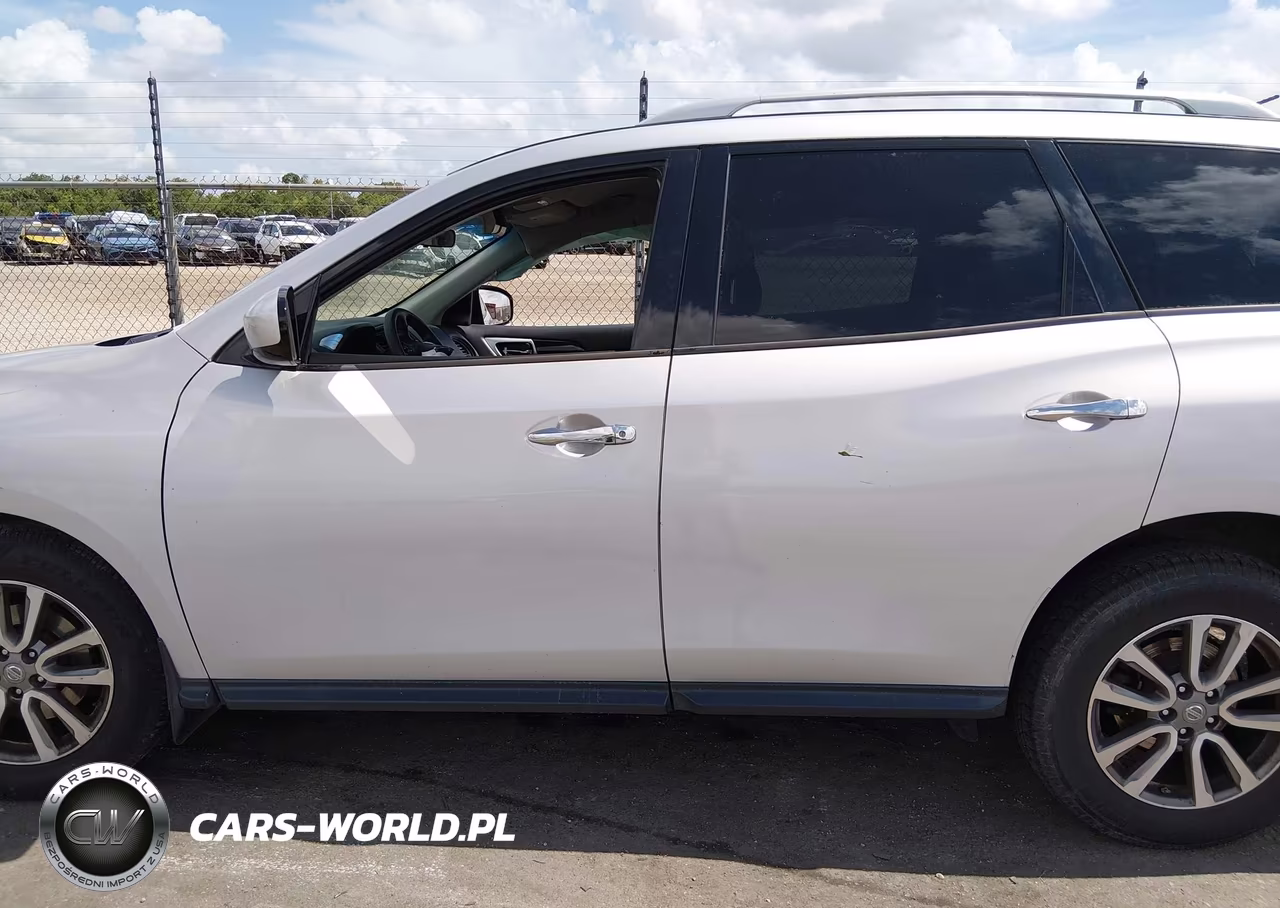 2015 Nissan Pathfinder S VIN:5N1AR2MN2FC710080 - 14