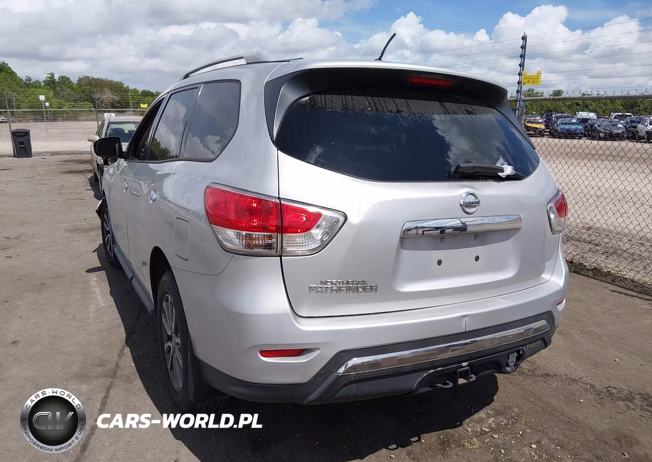 2015 Nissan Pathfinder S VIN:5N1AR2MN2FC710080 - 3