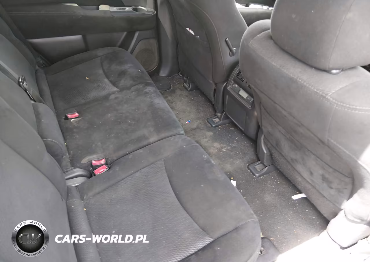 2015 Nissan Pathfinder S VIN:5N1AR2MN2FC710080 - 8