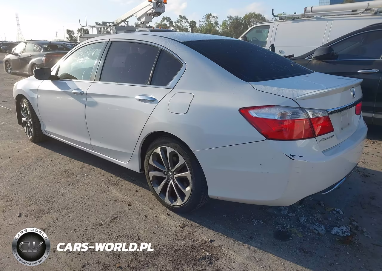2015 Honda Accord Sport VIN:1HGCR2F50FA091745 - 3