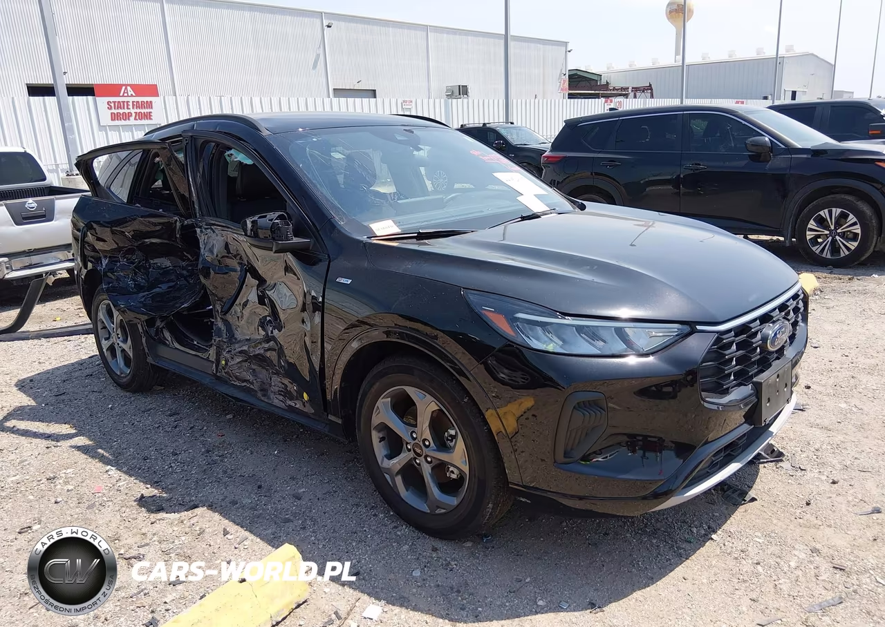 2023 Ford Escape St-Line – zdjęcie 1 z 15