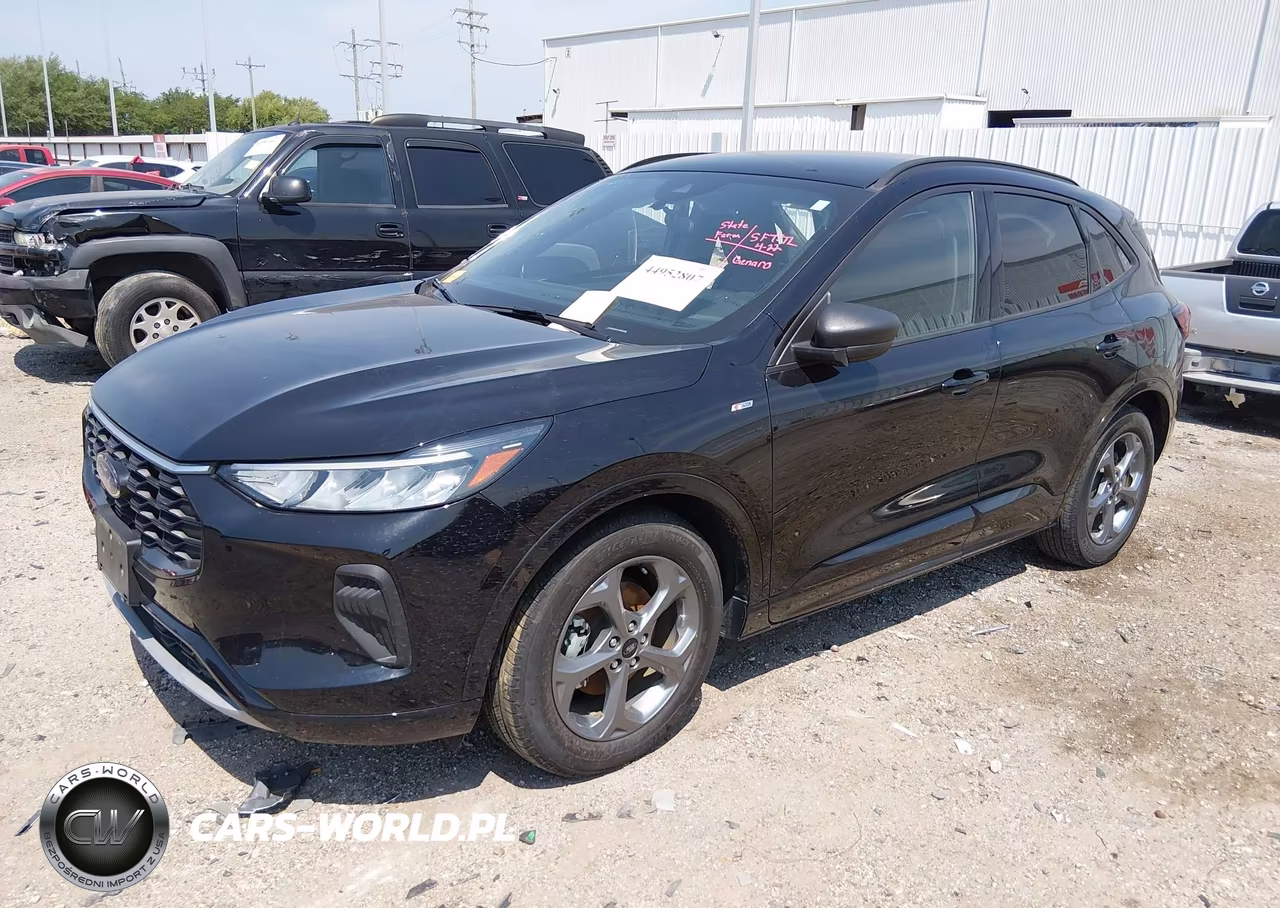 2023 Ford Escape St-Line VIN:1FMCU0MN7PUA52649 - 2