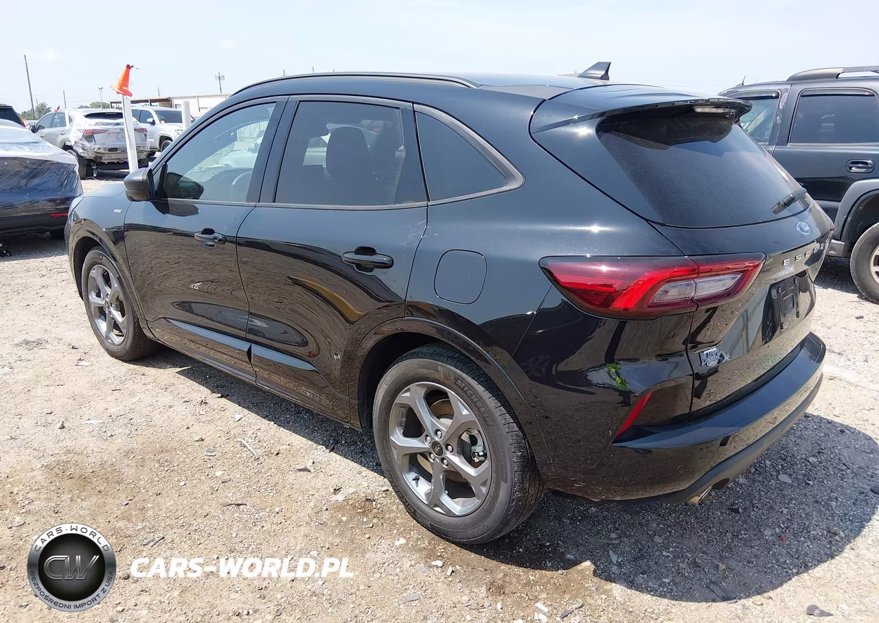 2023 Ford Escape St-Line VIN:1FMCU0MN7PUA52649 - 3